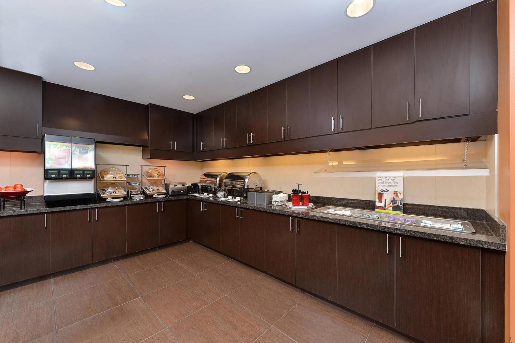 Residence Inn By Marriott Coralville Esterno foto