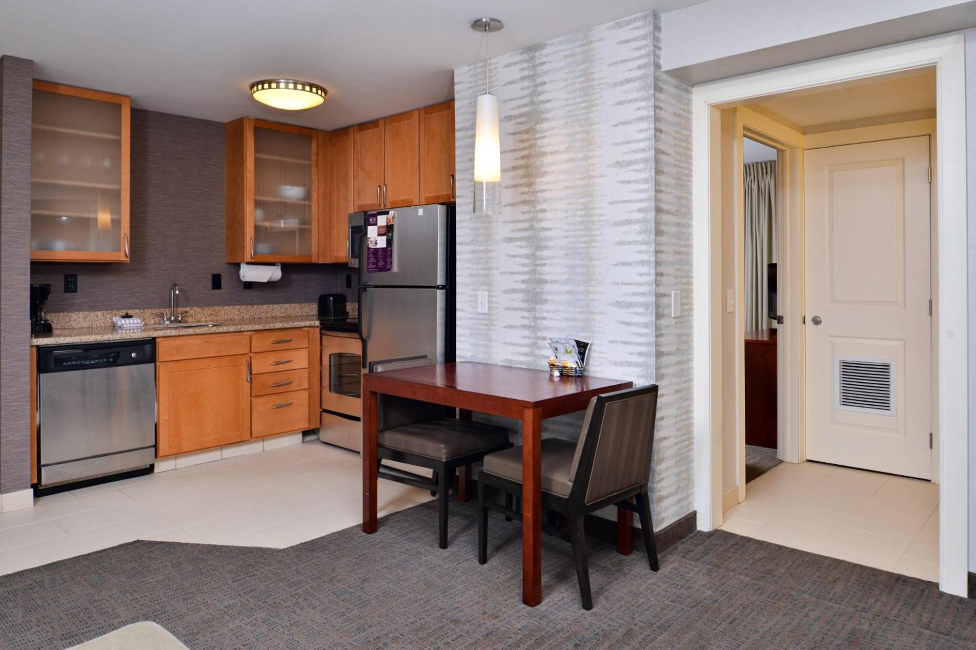 Residence Inn By Marriott Coralville Esterno foto