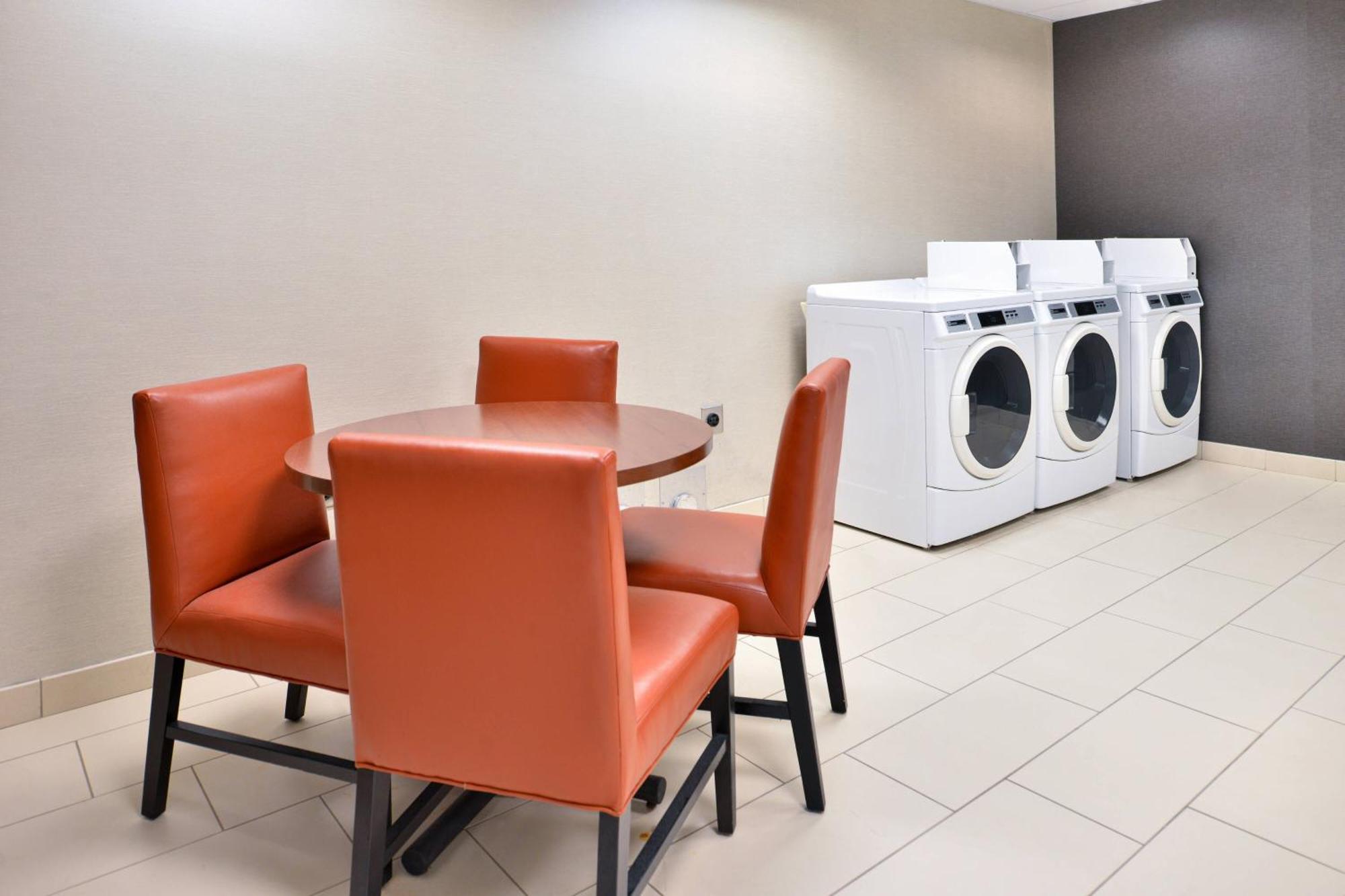 Residence Inn By Marriott Coralville Esterno foto